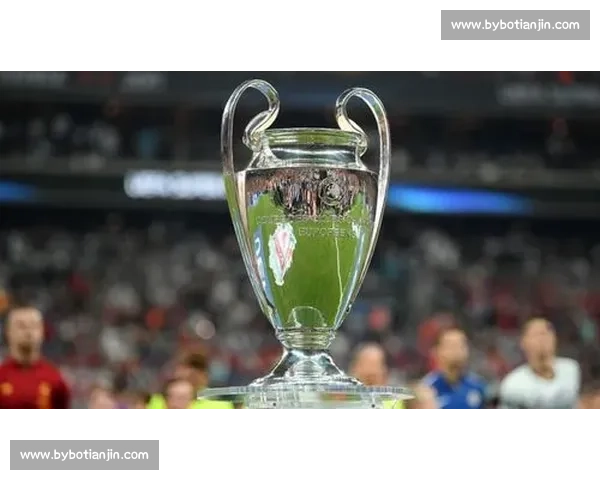 赫拉芬贝赫双冠誓言：欧冠与橙衣军团冠军，我的终极追求！